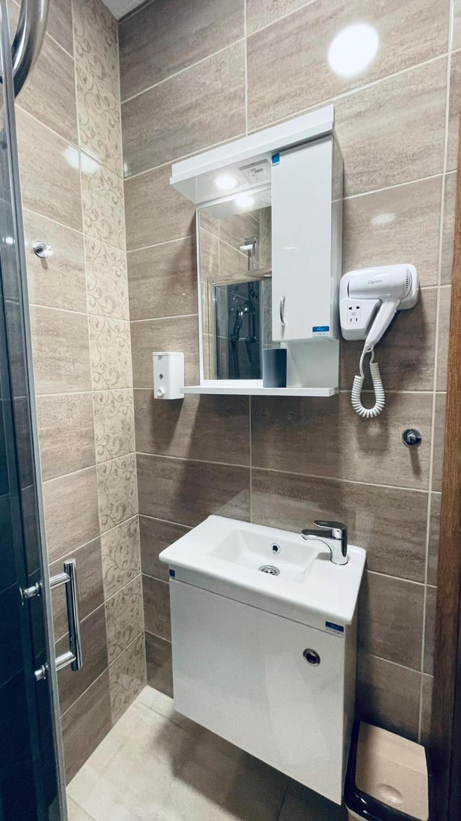 Kollar D Guest House - Prenociste Rooms Subotica Bagian luar foto